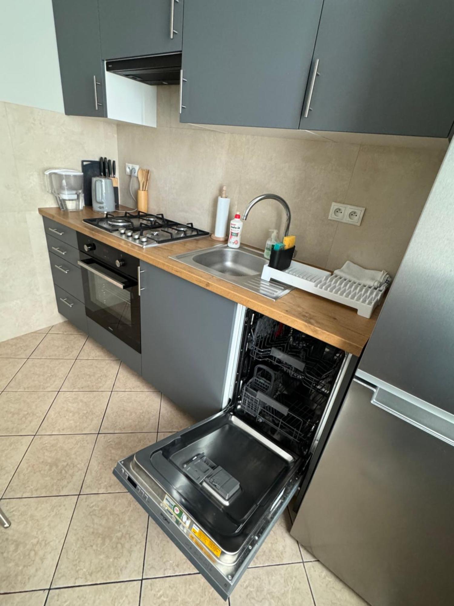 Ferienwohnung Wygodny Apartament Dla Rodziny 3-5 Osobowej Warschau Exterior foto